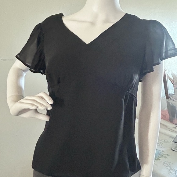 VALERIE SEPARATES
Womens Shirt - Picture 10 of 10